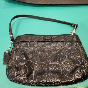 Coach Black Patent Leather Stitched Signature Monogram Wristlet EUC